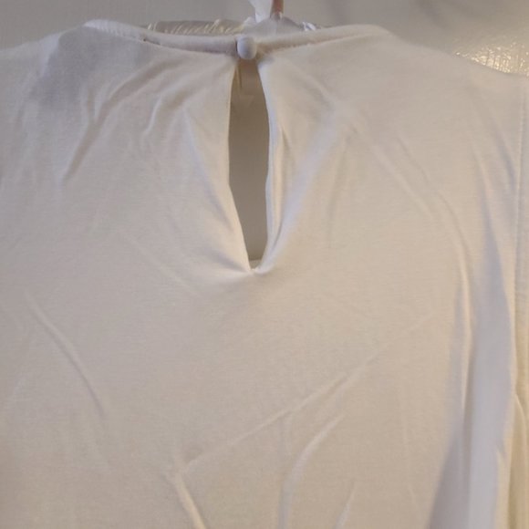 WHITE HOUSE/BLACK MARKET White Tiered Blouse w/ Gold Embellishments NWOT/XXS - Picture 4 of 11